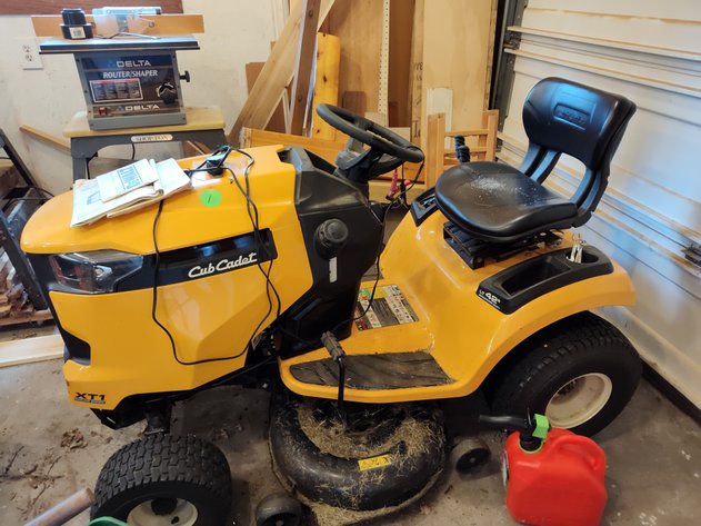 BG Lawnmower, Tools, and More Auction