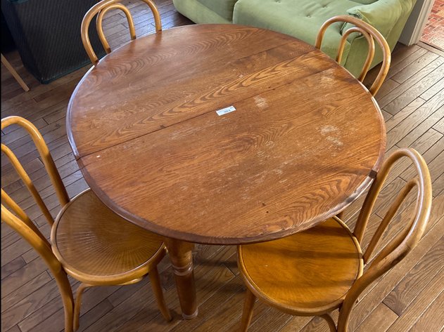 Vintage Oak Table with 4 Bentwood Cafe Chairs 
