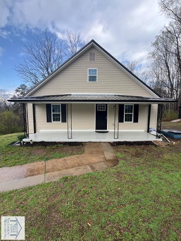 Home For Sale in Bassett, Virginia - 237 Franklin Heights Road