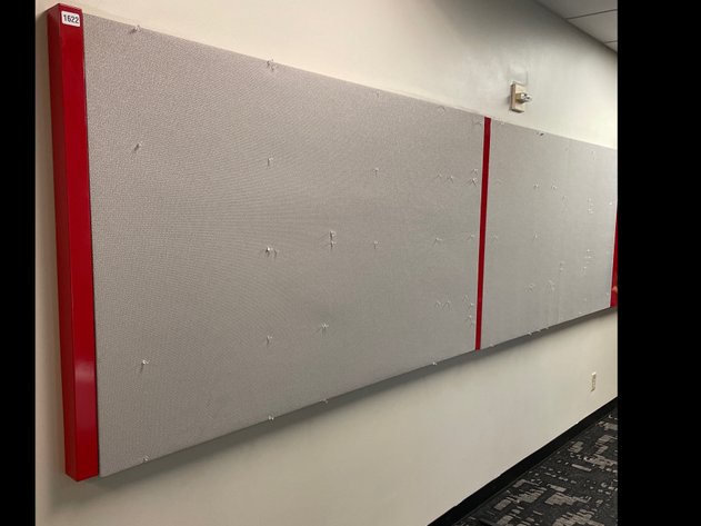 Wall mounted corkboard